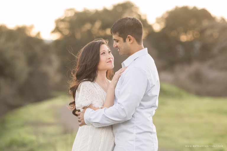 Romantic Outdoor Maternity Session | San Francisco Bay Area Maternity Photography | Bethany Mattioli Photography