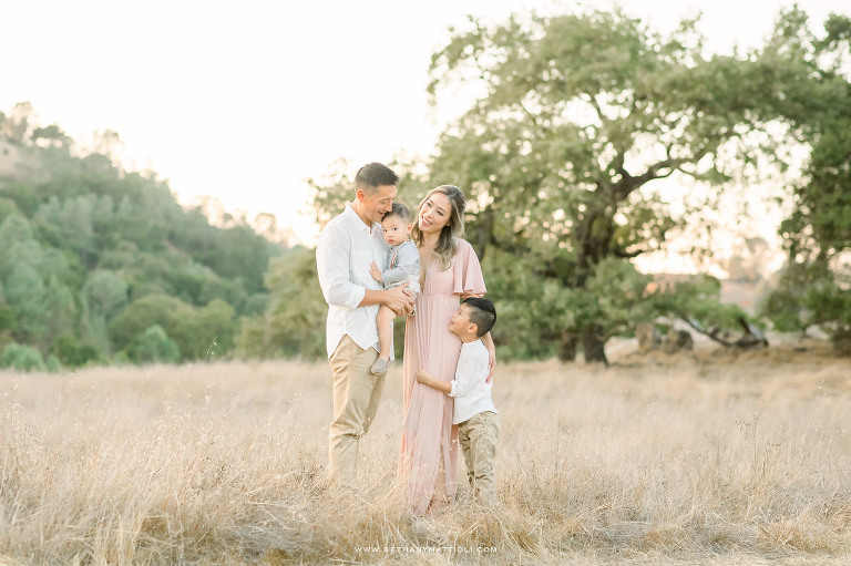 Outdoor Fall Family Photos Bay Area